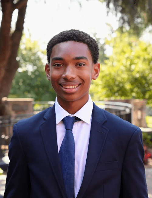 Business S1 Zack Nonez Bio Photo AB min