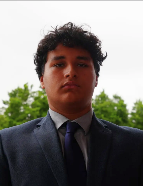 AI Ezequiel Nieves Bio Photo CE