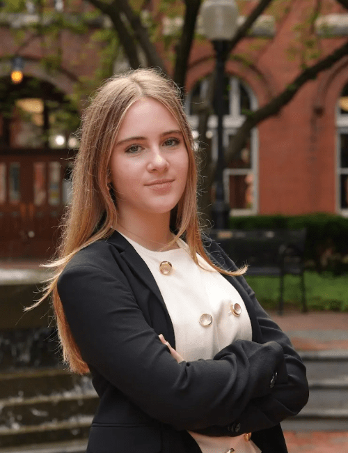 Neuro S2 Nora Kinnane Bio Photo AB min