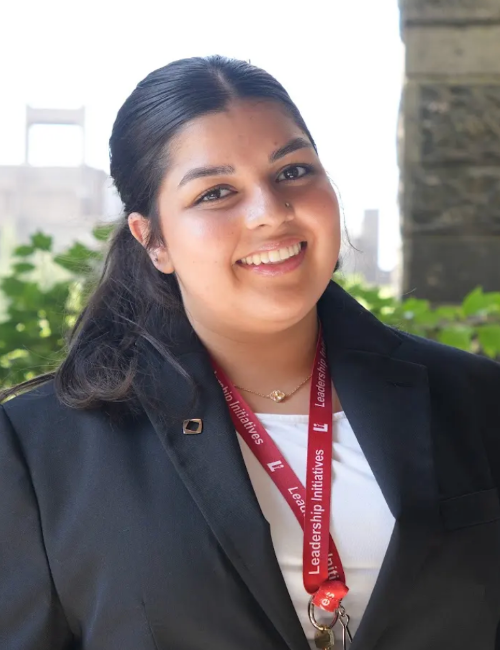 Bus S1 Zuweena Singh