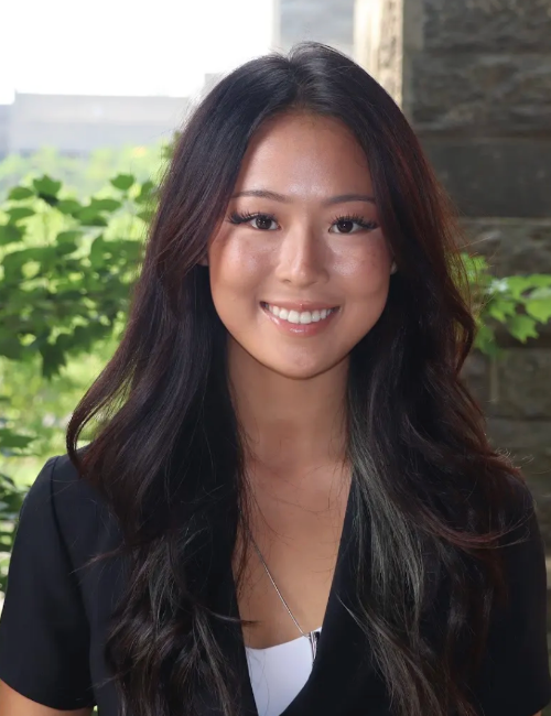 Bus S3 Hailee Jung