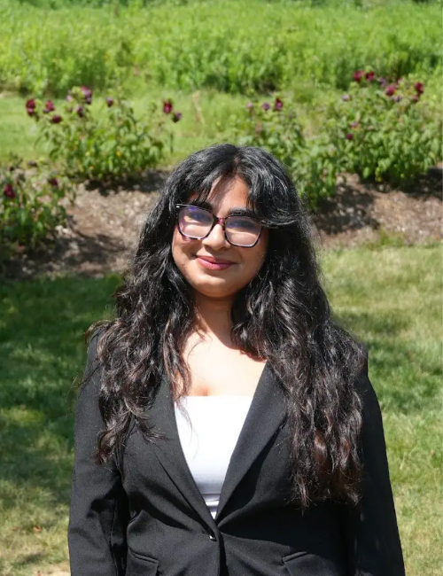 S1 Med Zahra Rassiwala bio