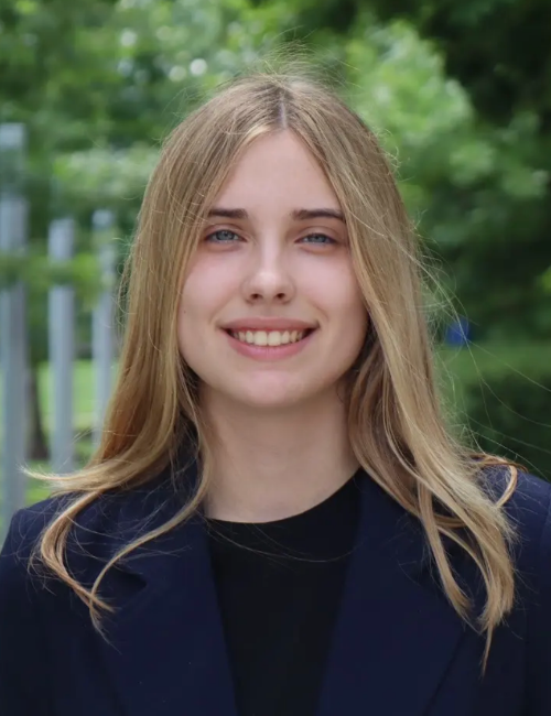 S2 Crim Molly Nicoll Bio