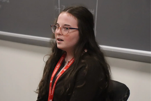 S2 Crim Neeve Darcy Podium Presentation.png