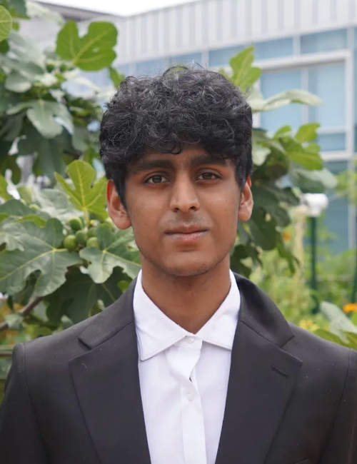 S4 Med Aarush Manoj